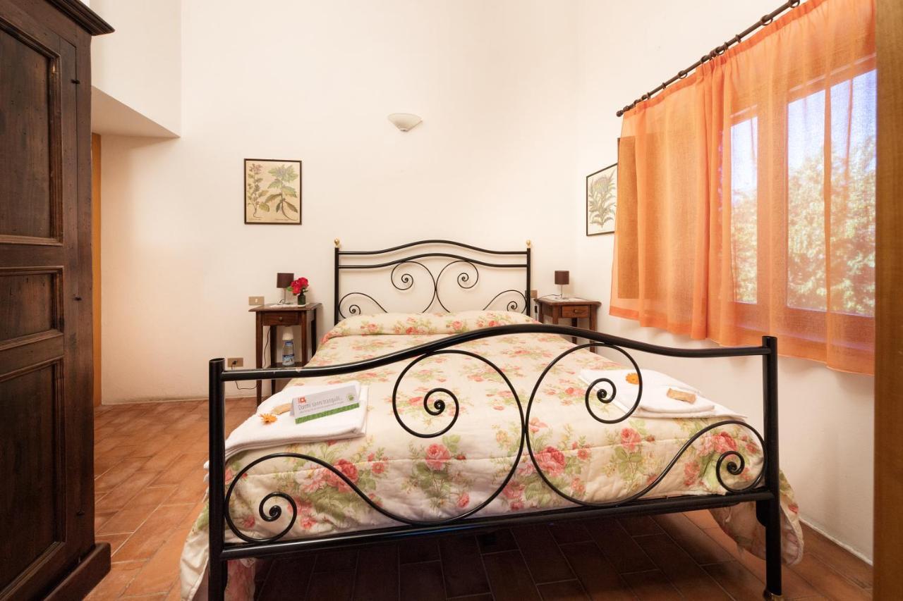 Agriturismo Girolomoni - Locanda Isola del Piano Dış mekan fotoğraf