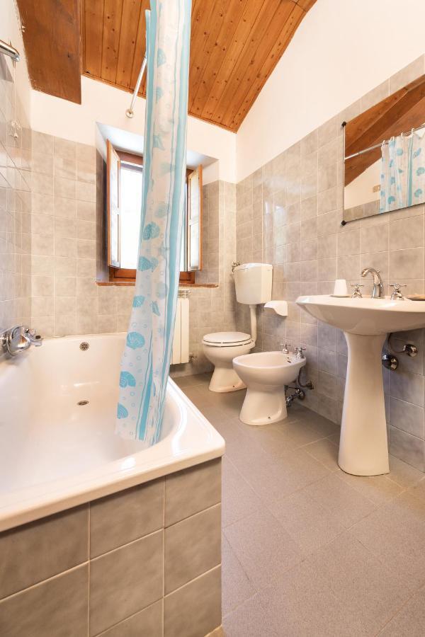 Agriturismo Girolomoni - Locanda Isola del Piano Dış mekan fotoğraf
