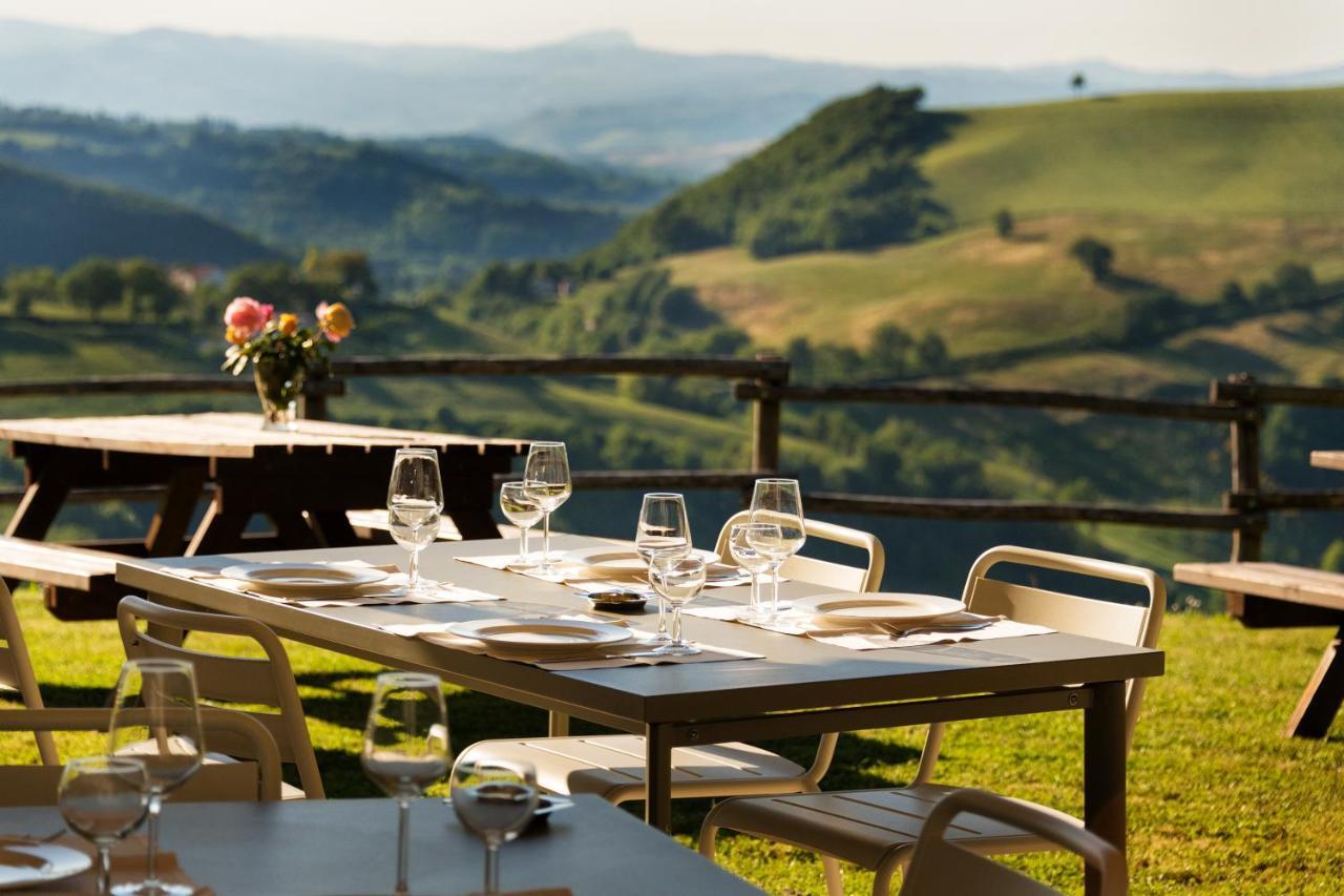 Agriturismo Girolomoni - Locanda Isola del Piano Dış mekan fotoğraf