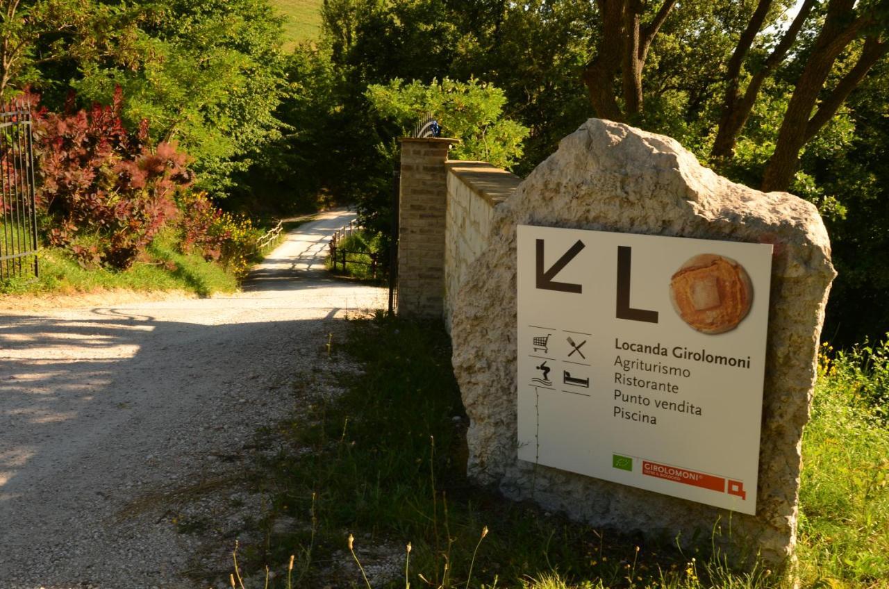 Agriturismo Girolomoni - Locanda Isola del Piano Dış mekan fotoğraf